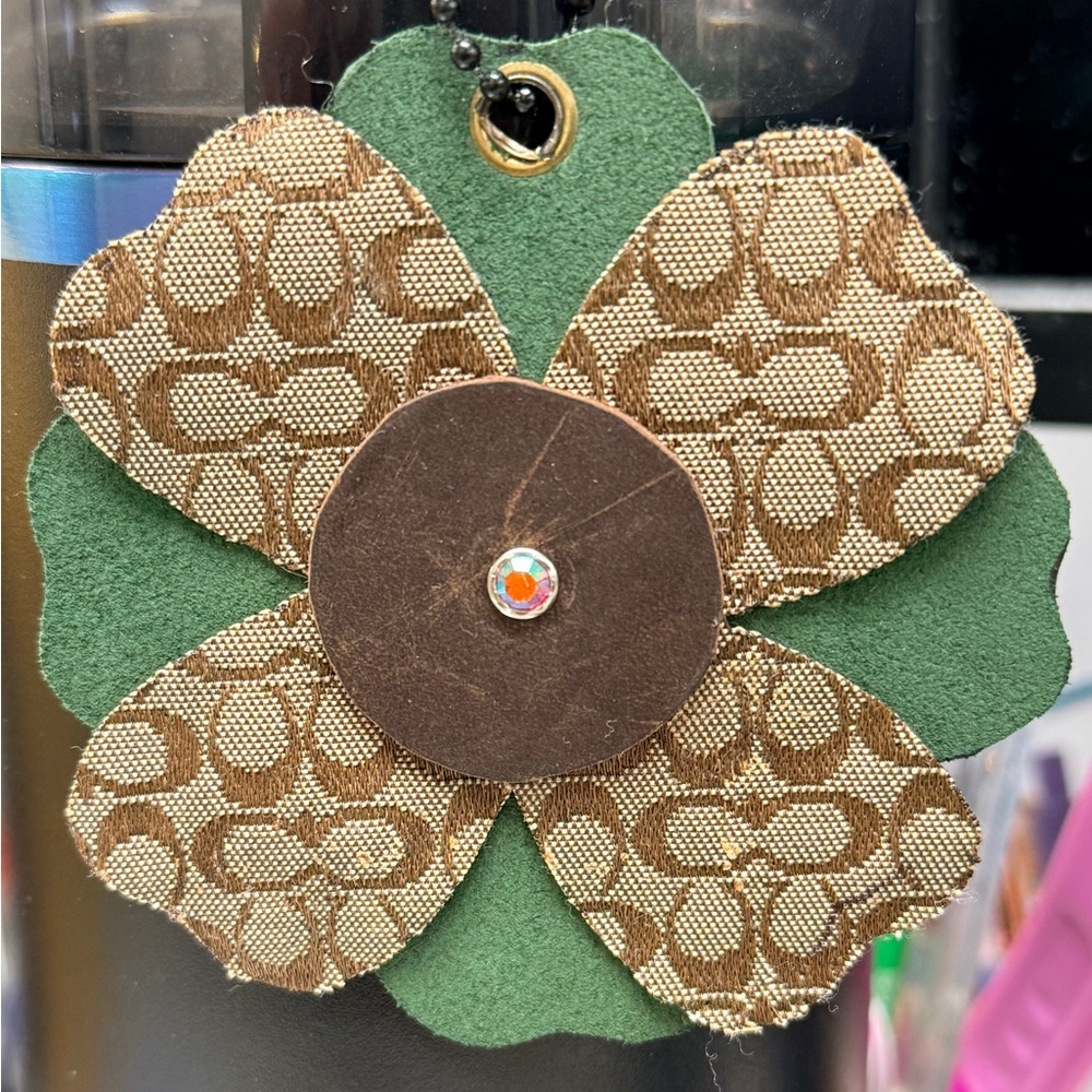 Handmade Randomly Designed Floral Bag Charm - Picture 3 of 4